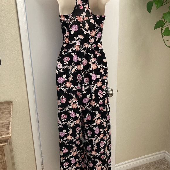 Romper - Picture 2 of 8